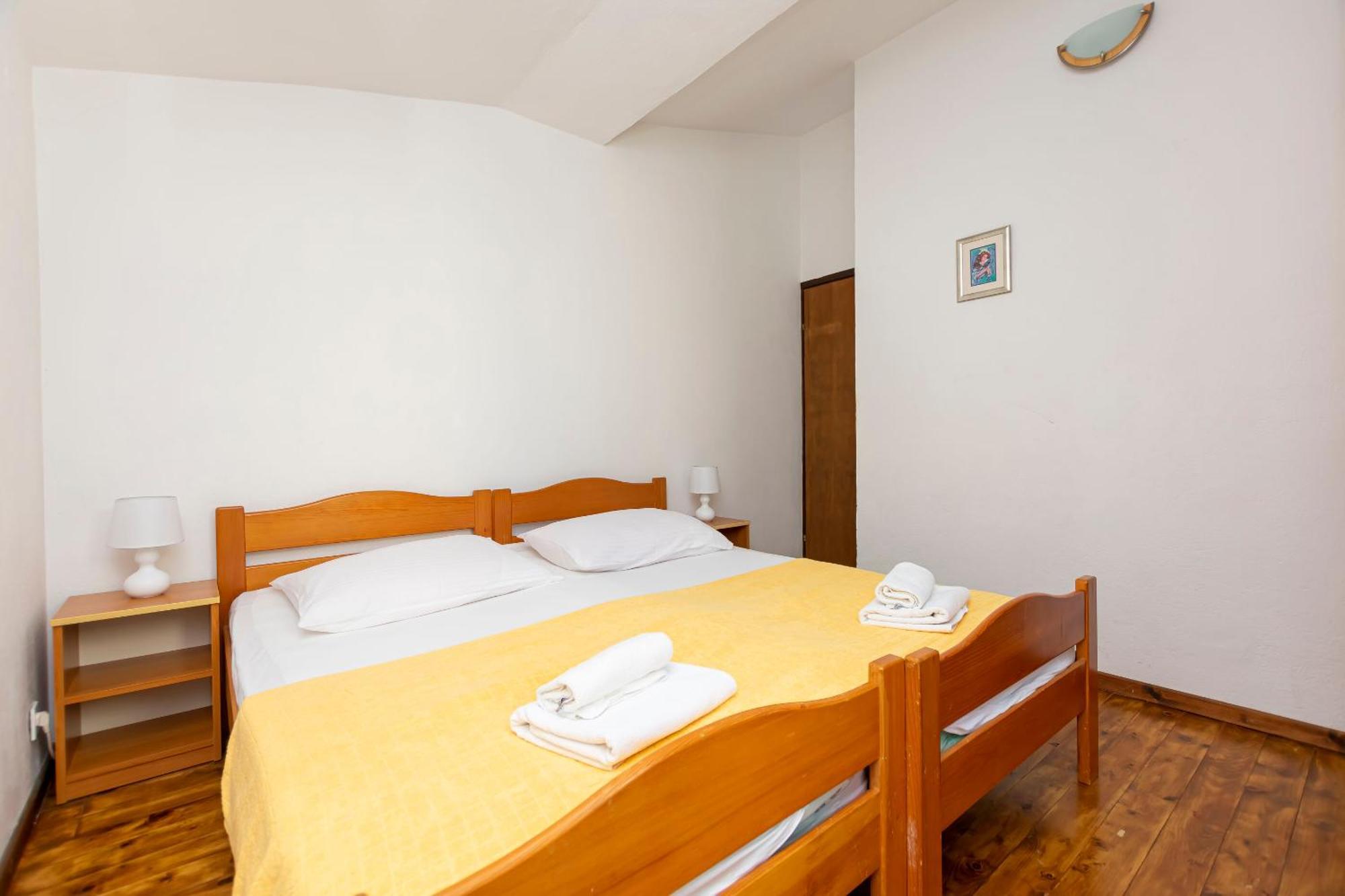 Donji Okrug  Apartments Marija מראה חיצוני תמונה