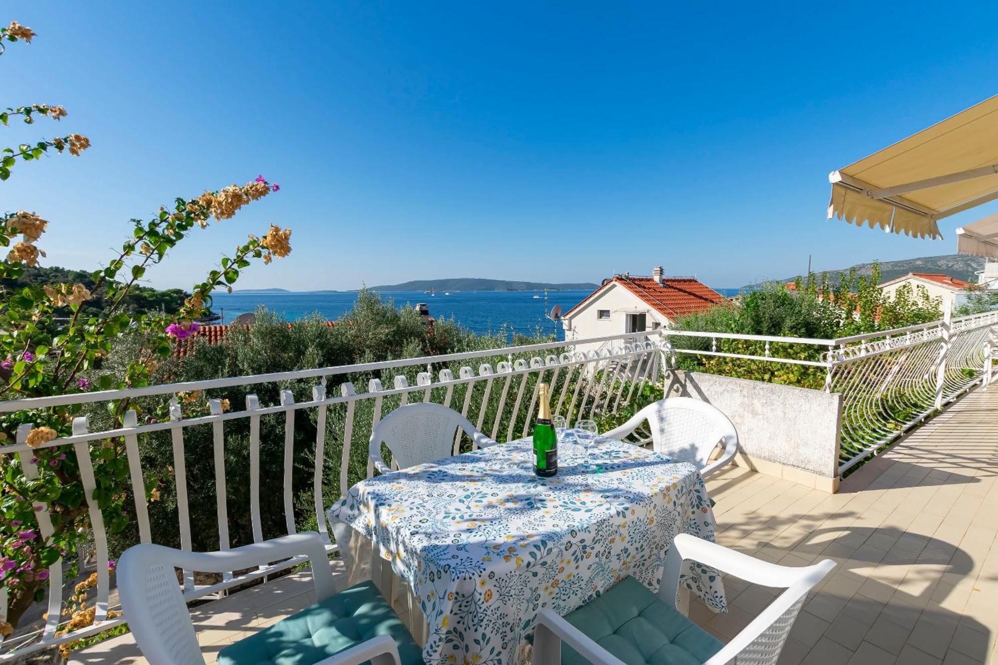 Donji Okrug  Apartments Marija מראה חיצוני תמונה